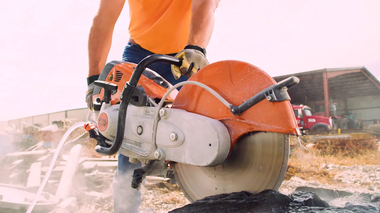 TS 800 STIHL Cutquik® Cut-off Machine Cutting Stone | STIHL